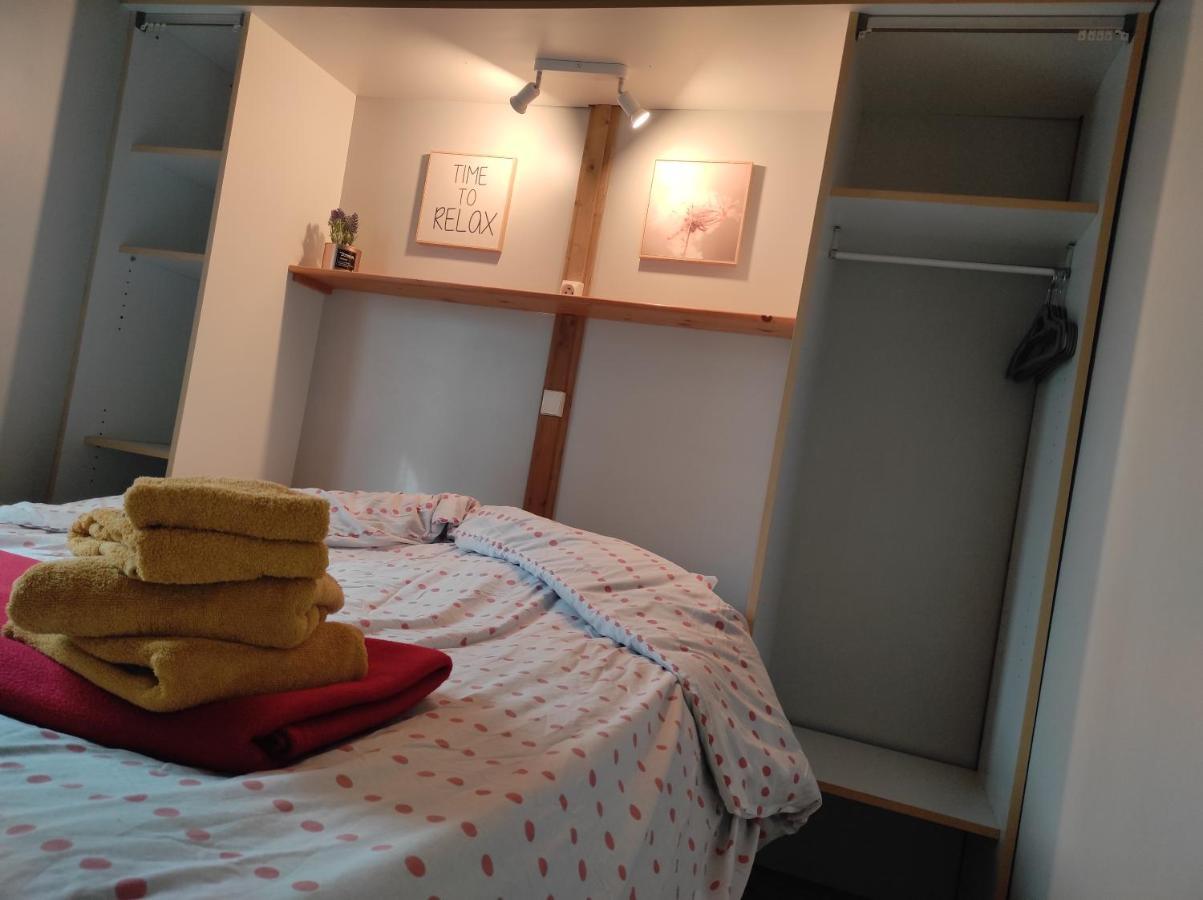 Chalet Simple Au Camping L'Etruyere Au Lac La Tardiere Bagian luar foto